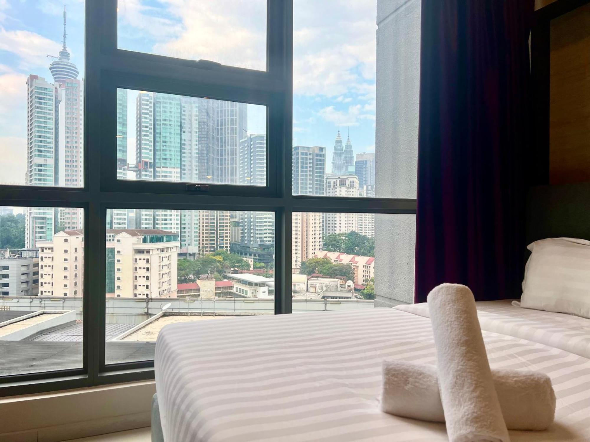 Eclipse Suites Robertson Bukit Bintang Куала Лумпур Стая снимка