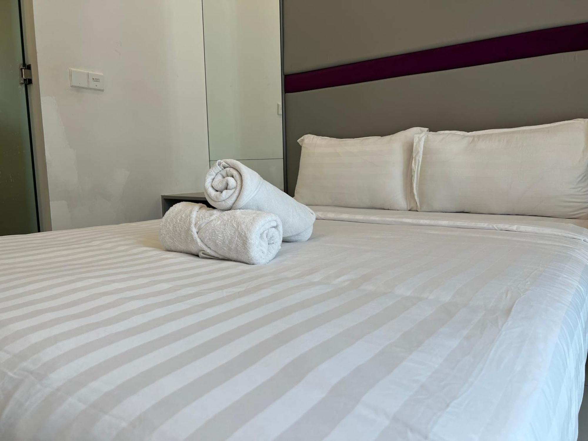 Eclipse Suites Robertson Bukit Bintang Куала Лумпур Стая снимка
