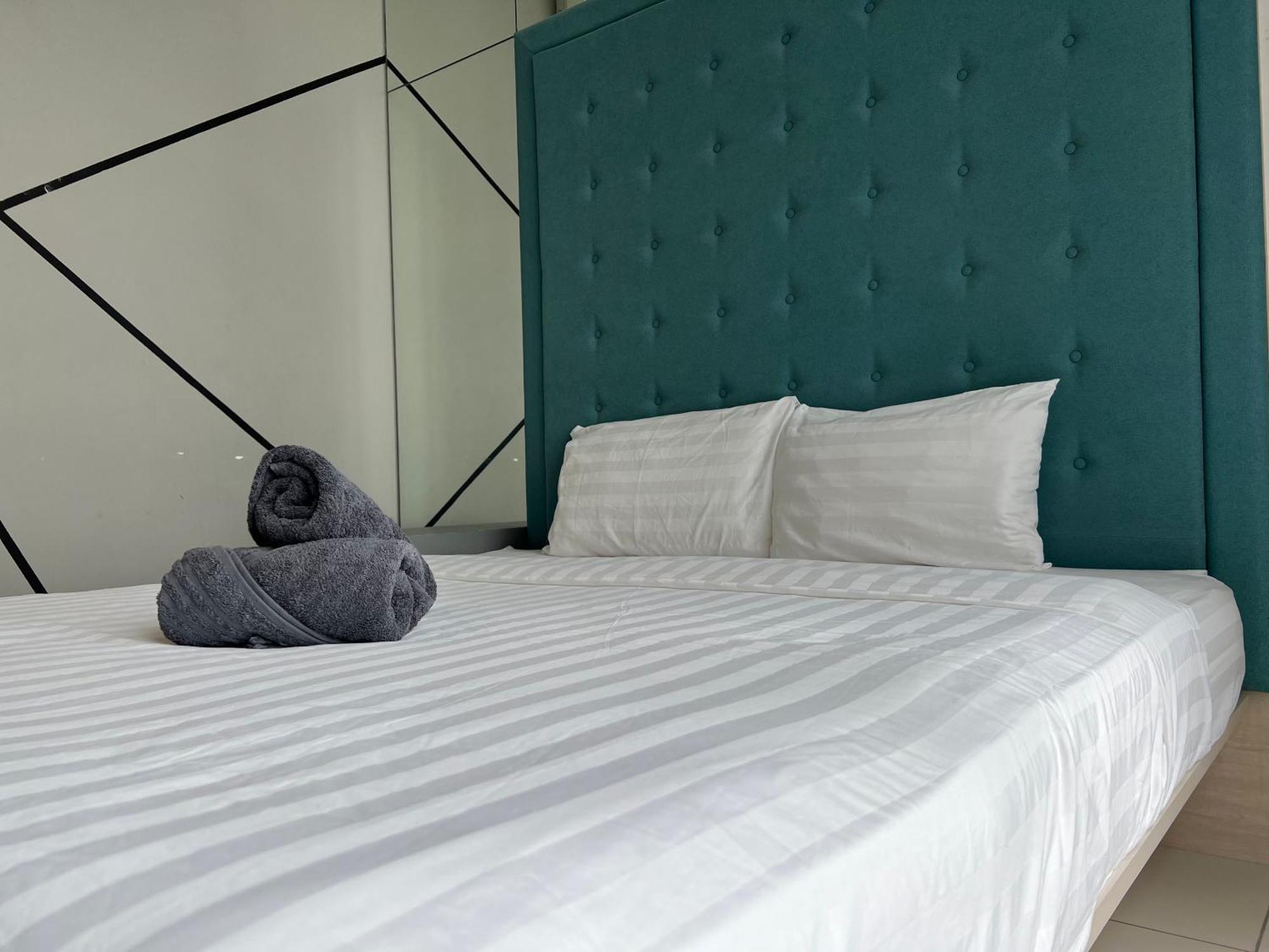 Eclipse Suites Robertson Bukit Bintang Куала Лумпур Стая снимка