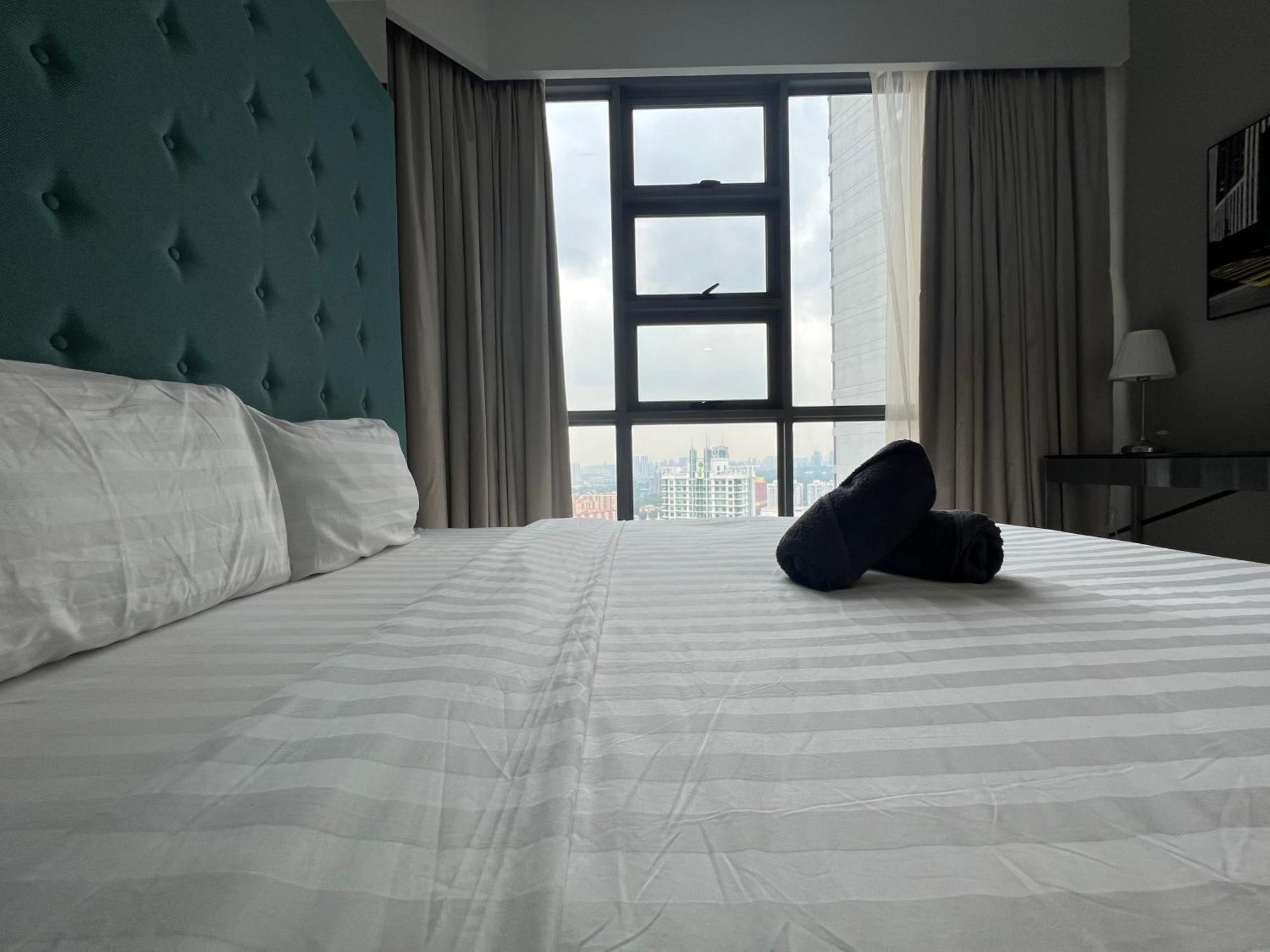 Eclipse Suites Robertson Bukit Bintang Куала Лумпур Стая снимка