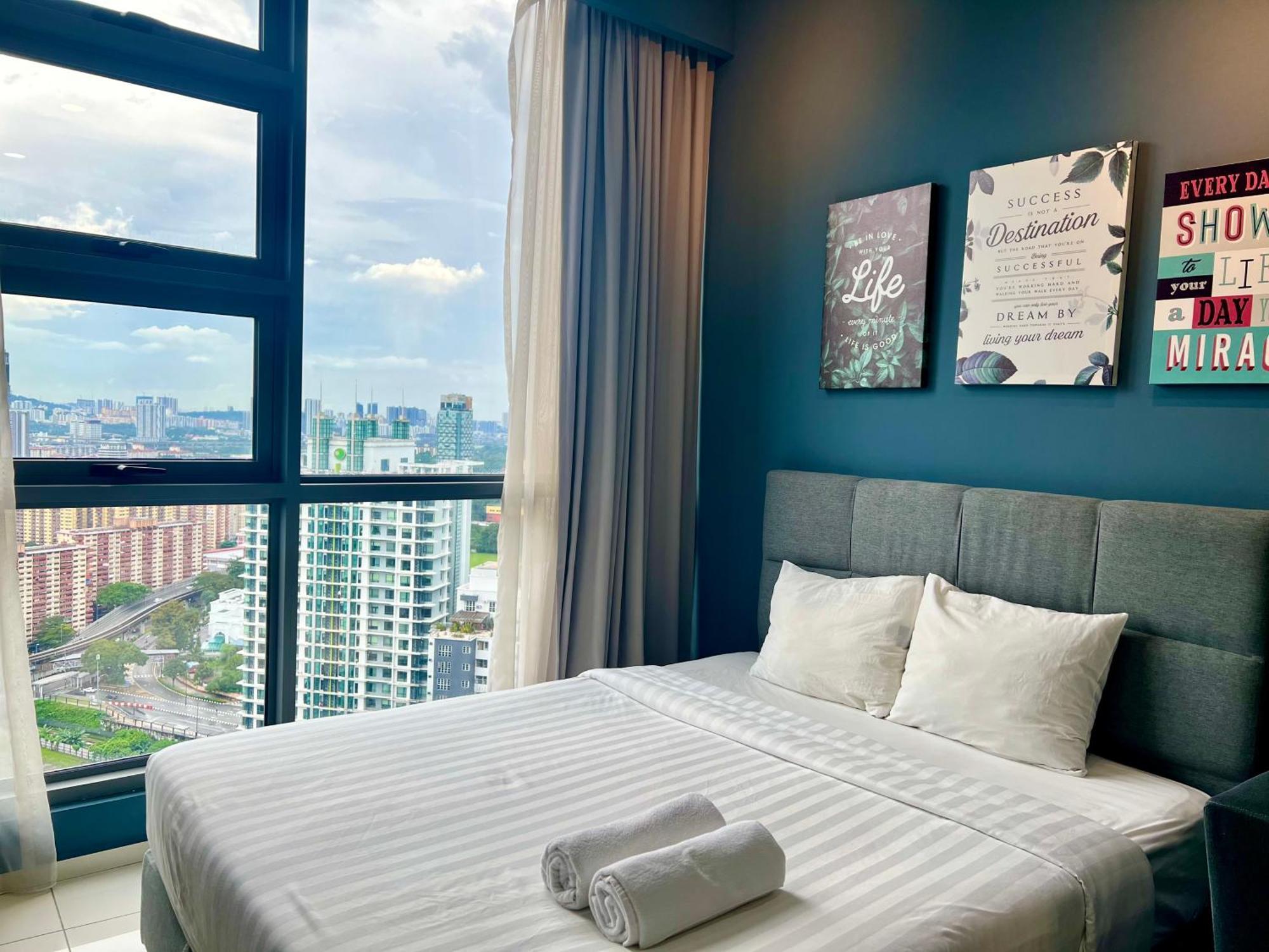 Eclipse Suites Robertson Bukit Bintang Куала Лумпур Стая снимка